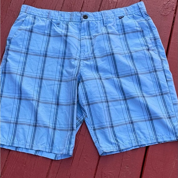 Hurley Nike Dri-Fit 38 Flat Front Chino Blue Plaid Shorts - Picture 9 of 11